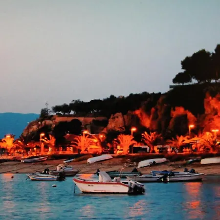 Vadimar Holidays شقة ألفور